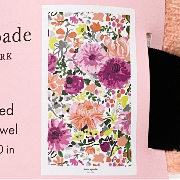 Kate Spade NY Floral Colorful Dahlias Print Oversized Beach Towel New - Picture 4 of 8